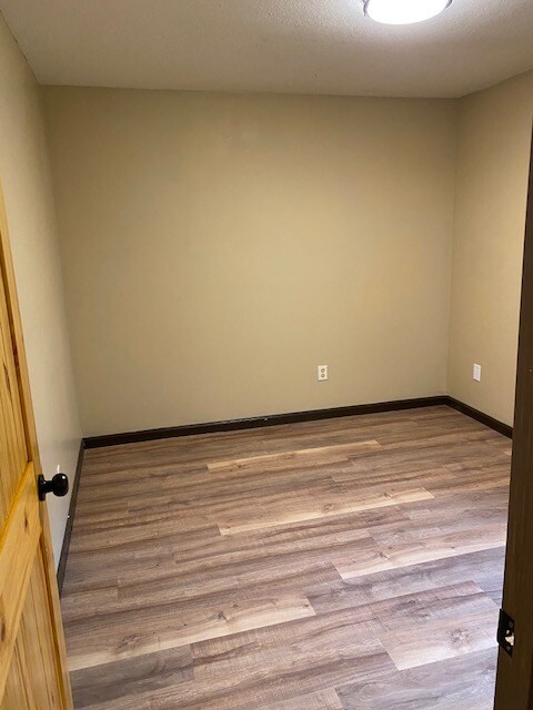 Building Photo - 806 Rector Rd