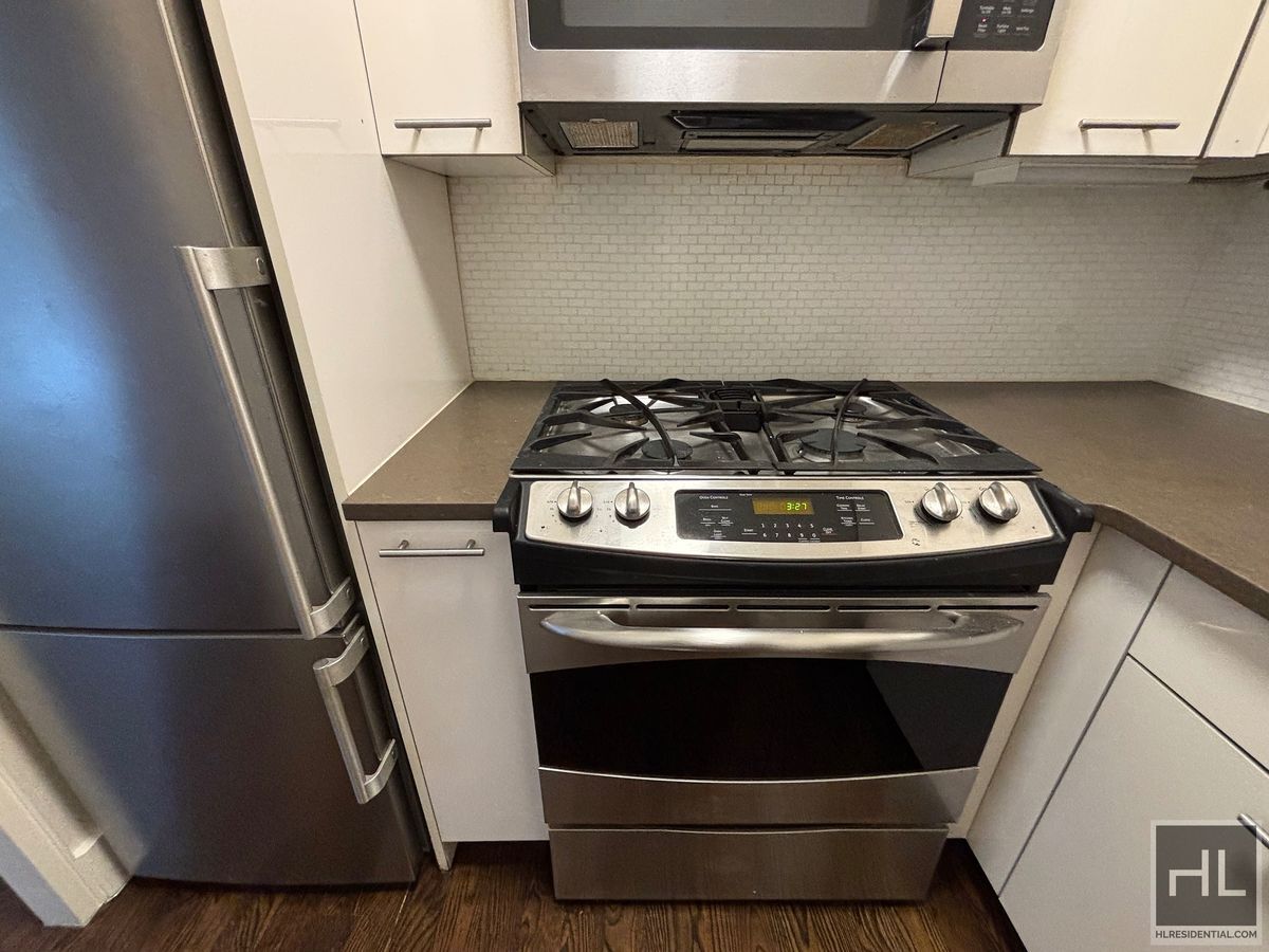 Building Photo - EAST 63 STREET