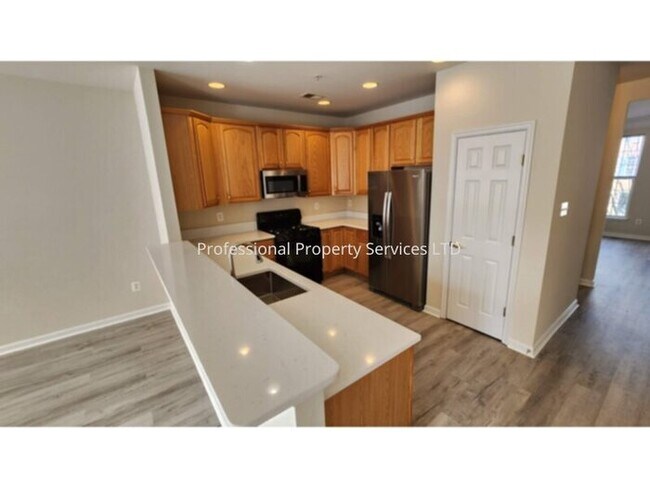 Building Photo - Price Correction! Luxury Townhome In The Villages Of Urbana