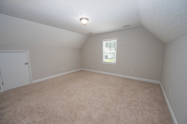 Building Photo - 202 Croatan Woods Dr