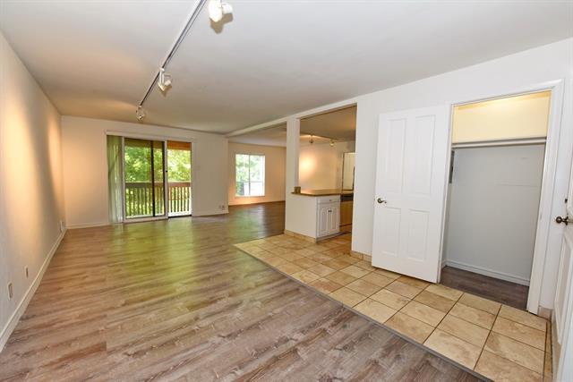 Primary Photo - 4851 Cedar Springs Rd