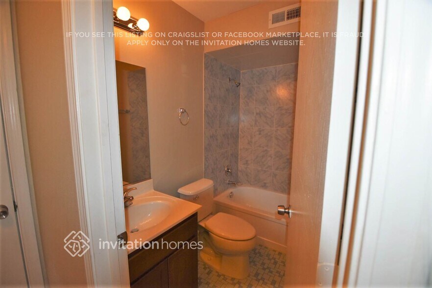 Building Photo - 606 Cochise Cir