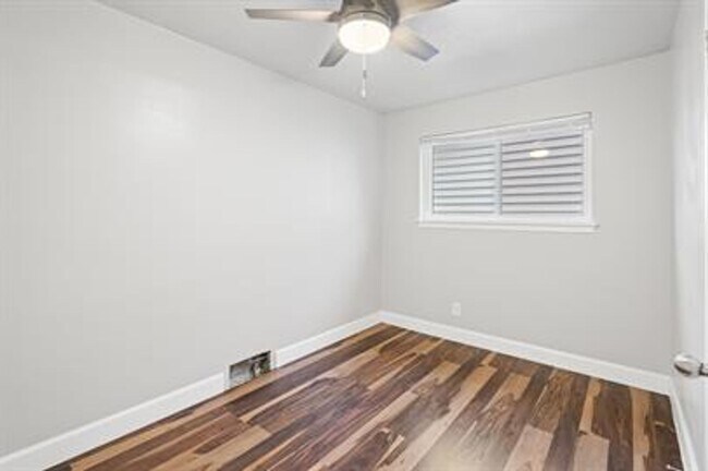 Building Photo - Beautiful Single Family Home on Spokanes N...