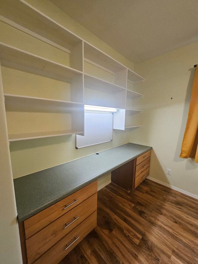Building Photo - Beautiful 3 Bedroom Home in Upper Kaumana