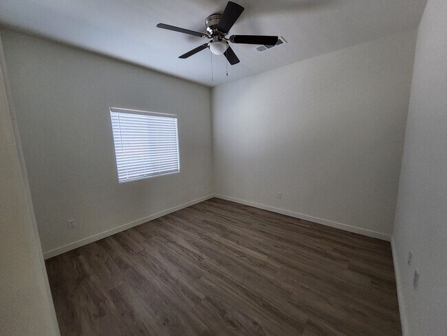 Building Photo - 8315 Frankie Lou St