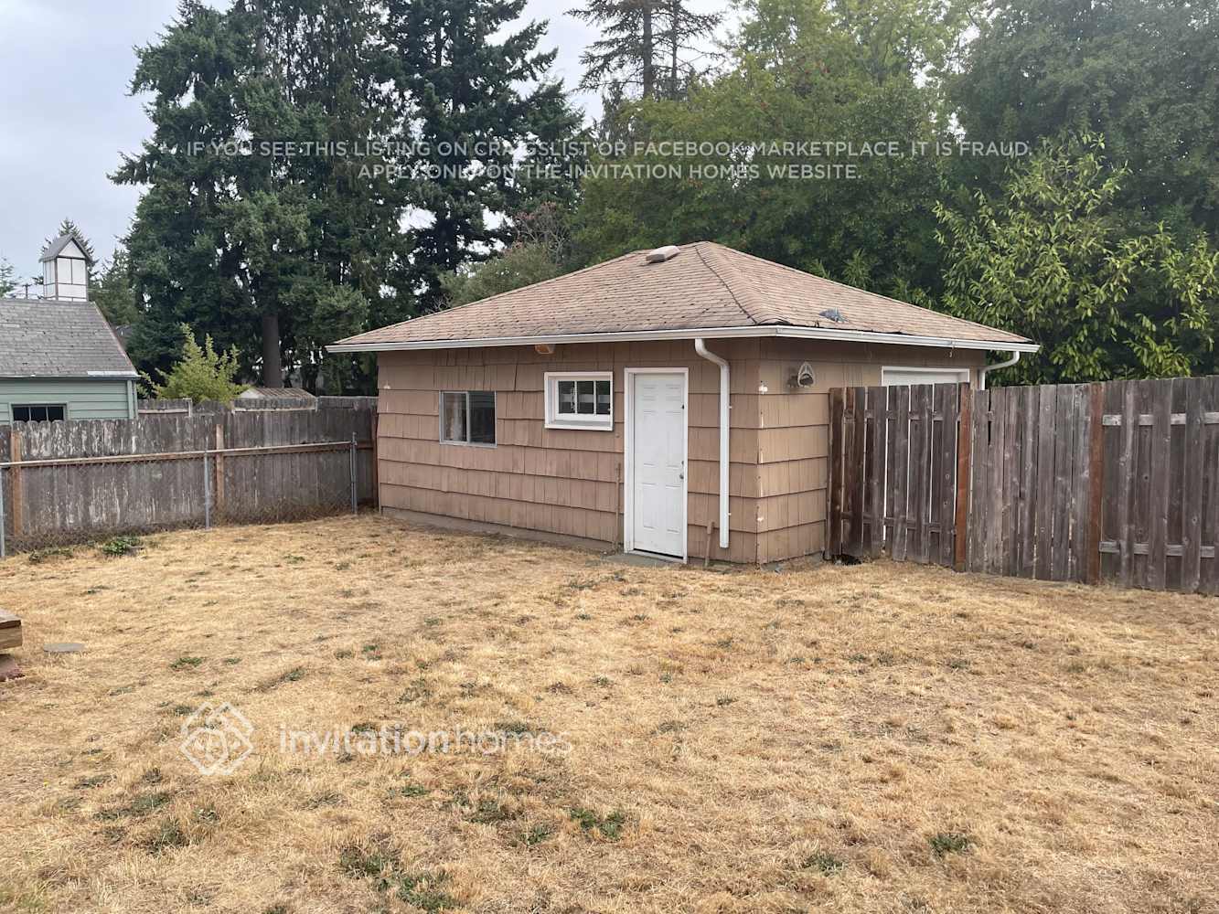 Building Photo - 2735 Locust Ave W