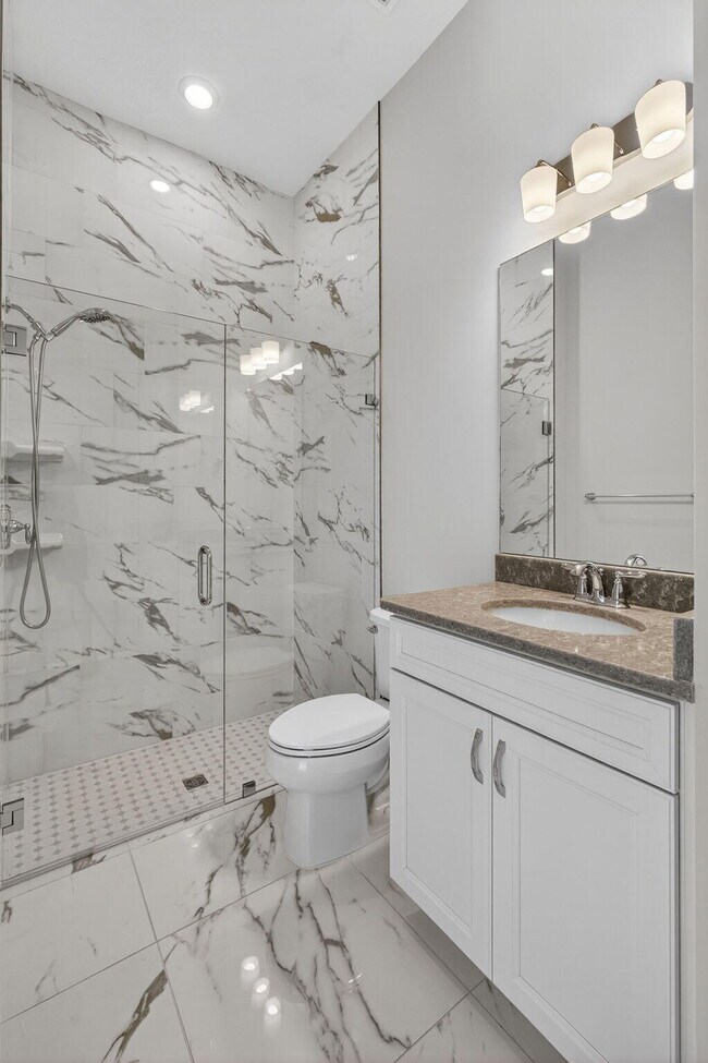 Building Photo - 10904 Stellar Cir