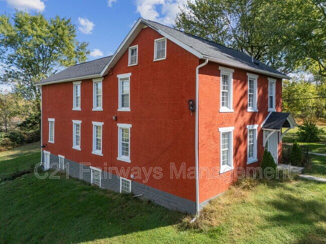 Building Photo - 8113 US-22