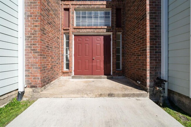 Building Photo - 10630 Westbrae Pkwy