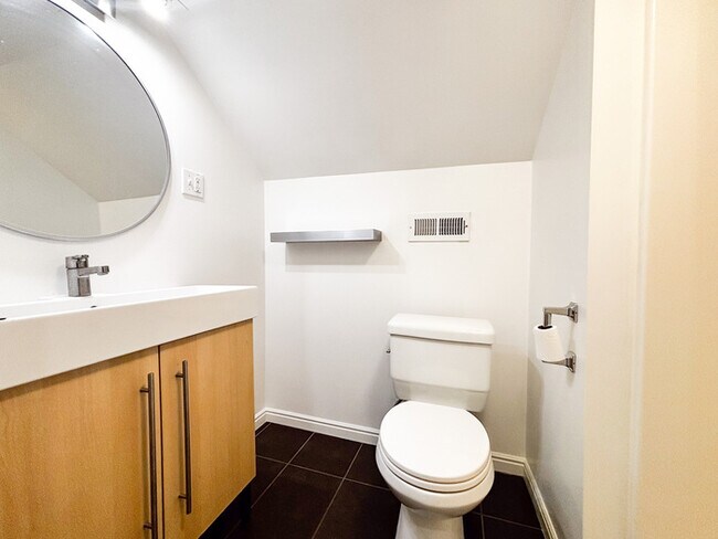 Building Photo - Beautiful, Bright, & Open Bungalow