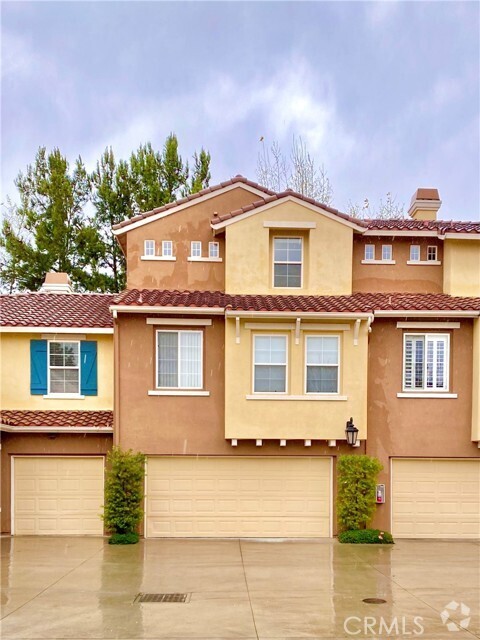 Building Photo - 712 Timberwood