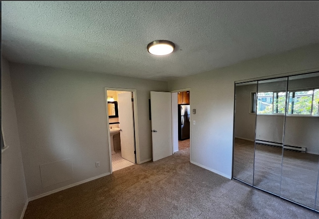 Building Photo - 604 N 3rd St