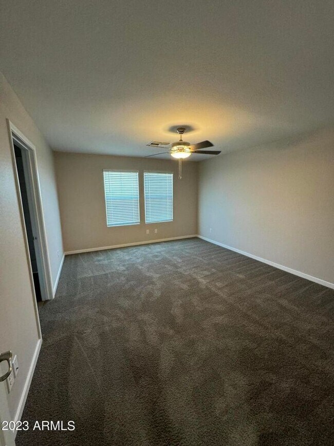 Building Photo - Unique opportunity! Rent a newer home in Tempe!!