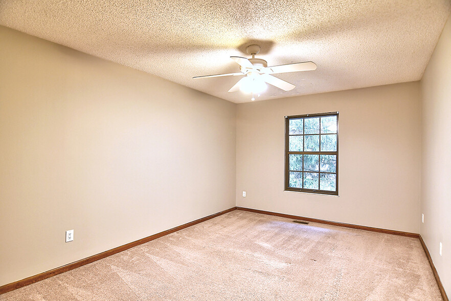 Building Photo - 9630 Sage Meadow Ct