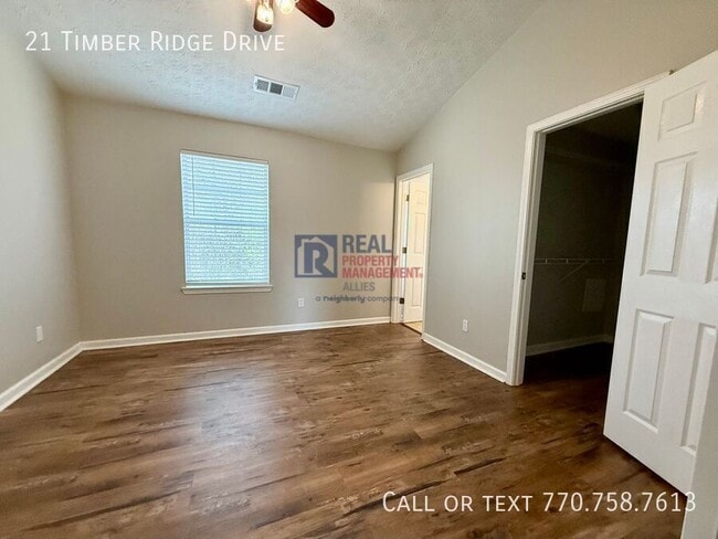 Building Photo - 21 Timber Ridge Dr