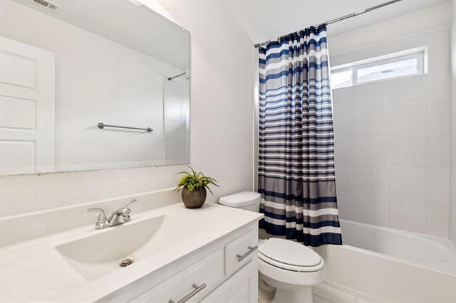 Building Photo - 716 Nathanael Greene Ct