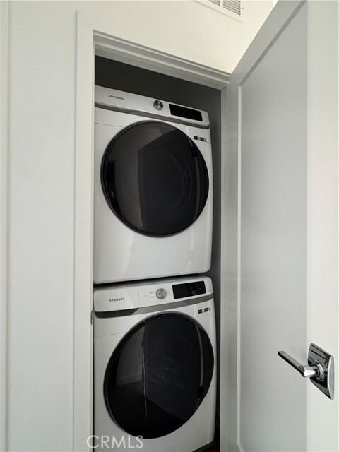 Building Photo - 2322 Synergy