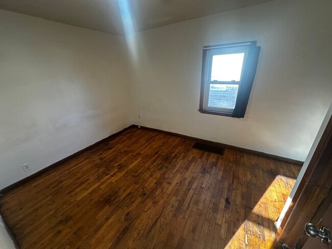 Building Photo - 6303 Sherman St