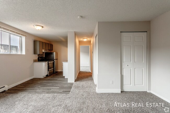 Building Photo - 7155 N Raleigh St