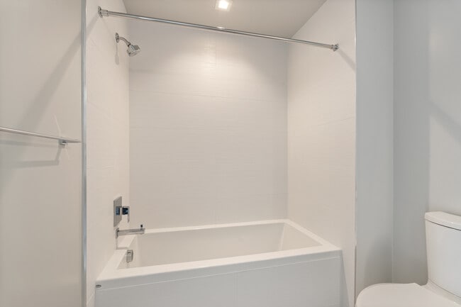 Building Photo - 1388 Kettner Blvd