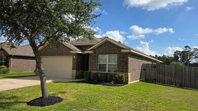 Building Photo - 14097 Lake Cres Dr