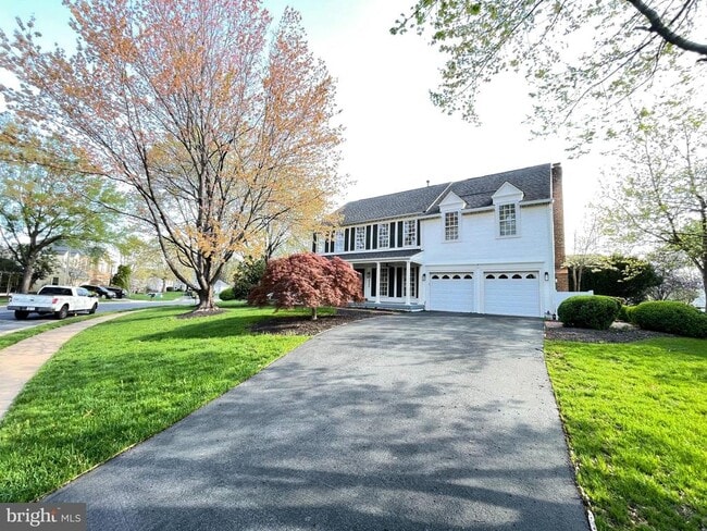 Building Photo - 9440 Flowerden Ln