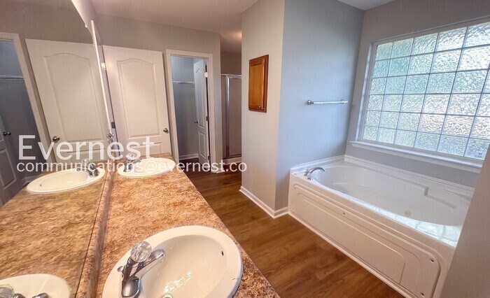 Building Photo - 113 Coldsprings Dr