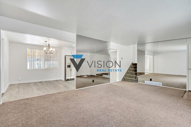 Building Photo - 558 E 3665 S