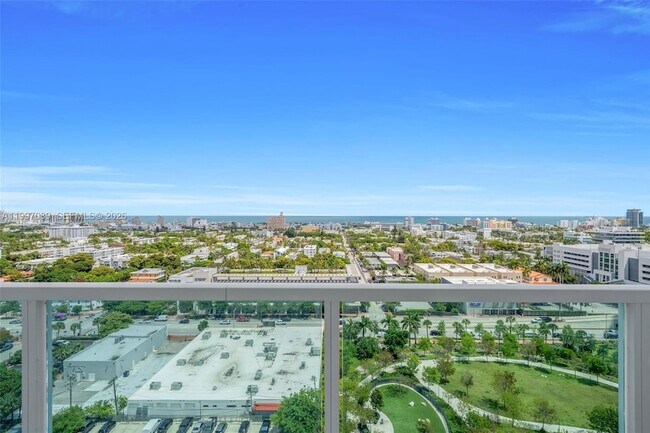 Building Photo - 650 West Ave