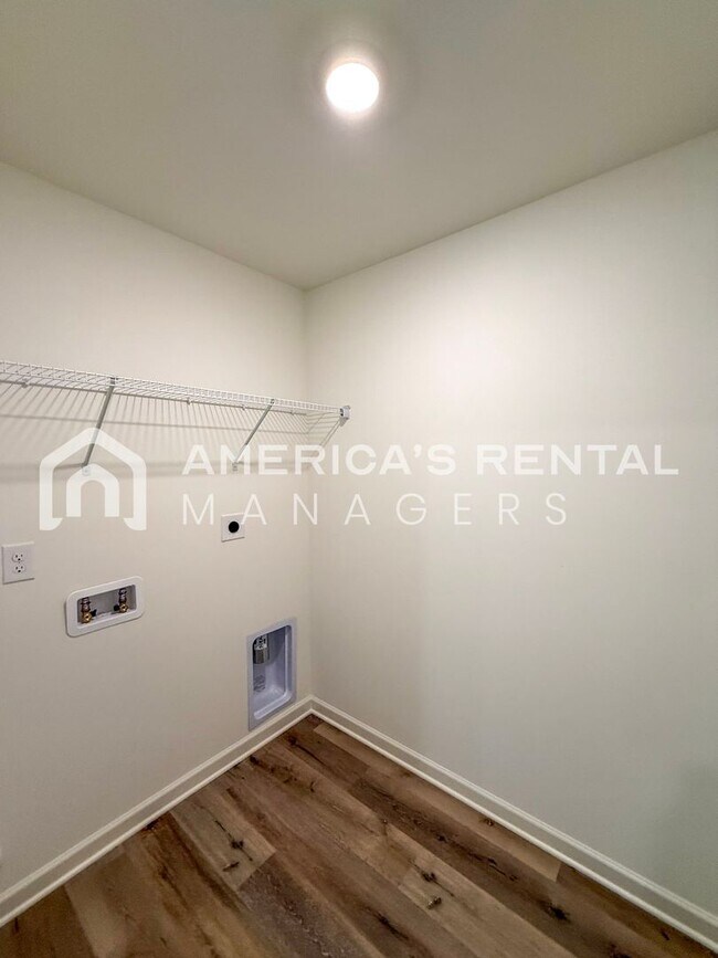 Building Photo - New Construction Home for Rent in Kimberly...