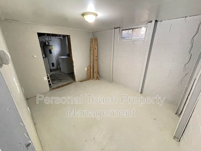 Building Photo - 1836 7th Ave S