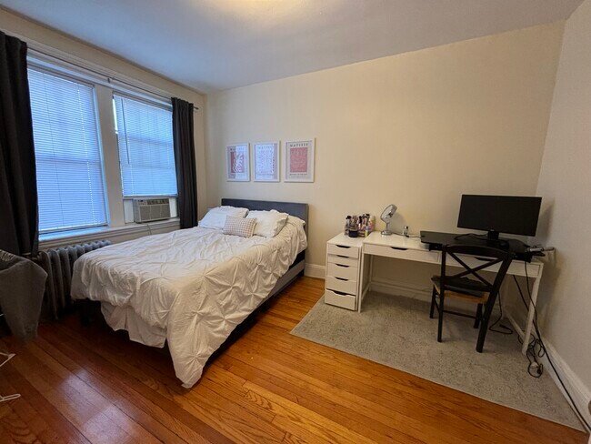 Building Photo - 7 Sutherland Rd