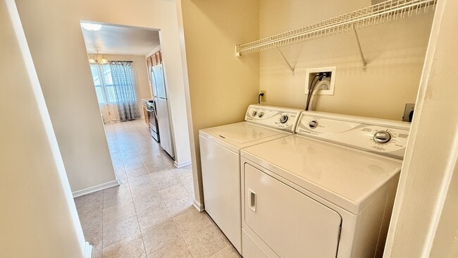 Building Photo - 1135 Spearhead Dr