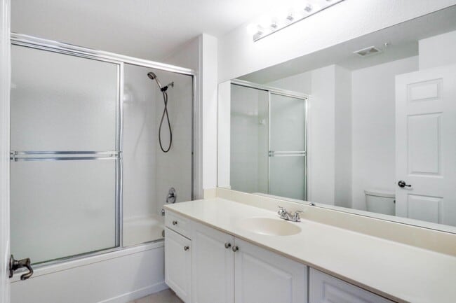 Building Photo - 2916 Tuscany Ct