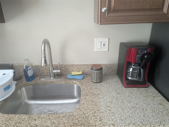 Building Photo - 17560 Atlantic Blvd