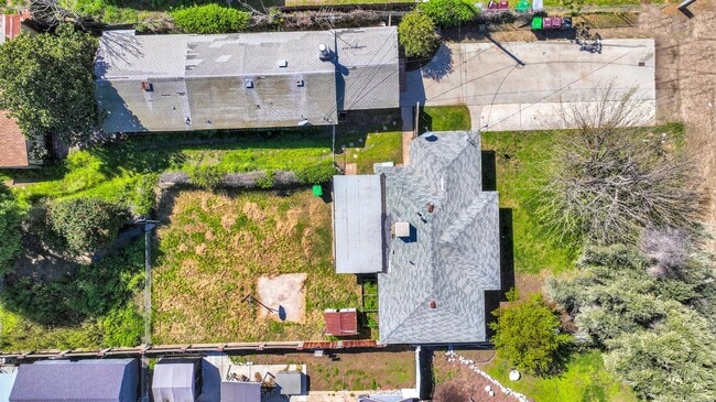 Building Photo - 4223 Temescal Ave