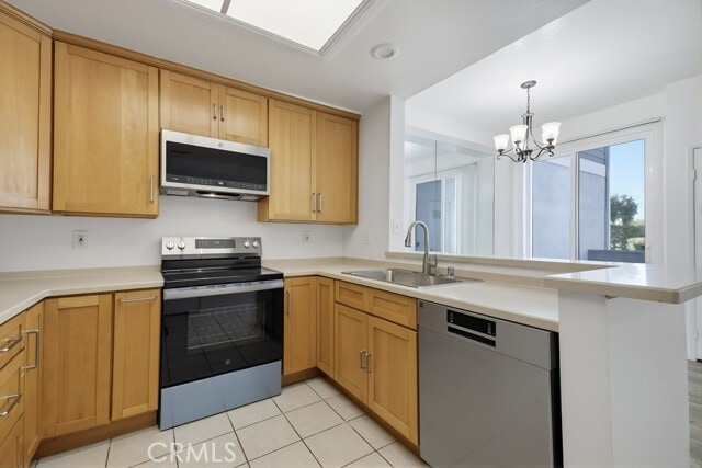 Building Photo - 115 Remington