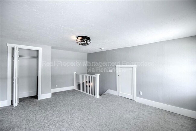 Building Photo - 1118 NW 33rd St