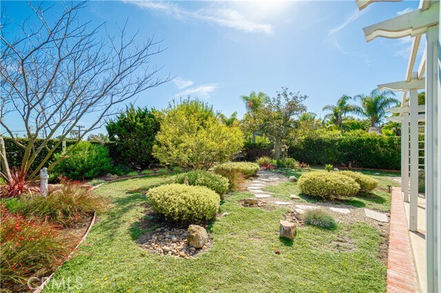 Building Photo - 29312 S Highmore Ave