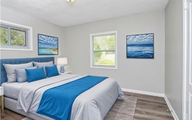 Building Photo - 3711 Daisy Dr