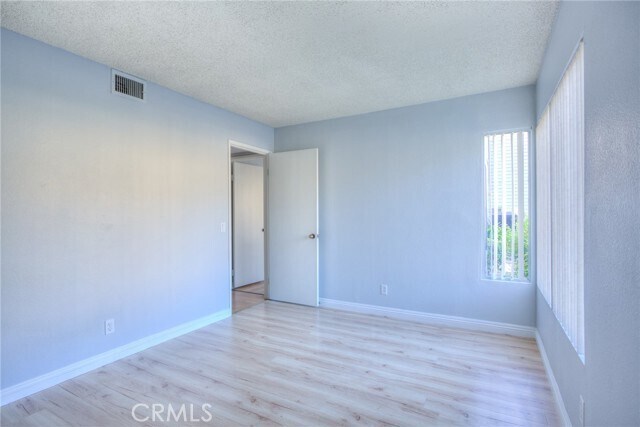 Building Photo - 3 Carriage Way