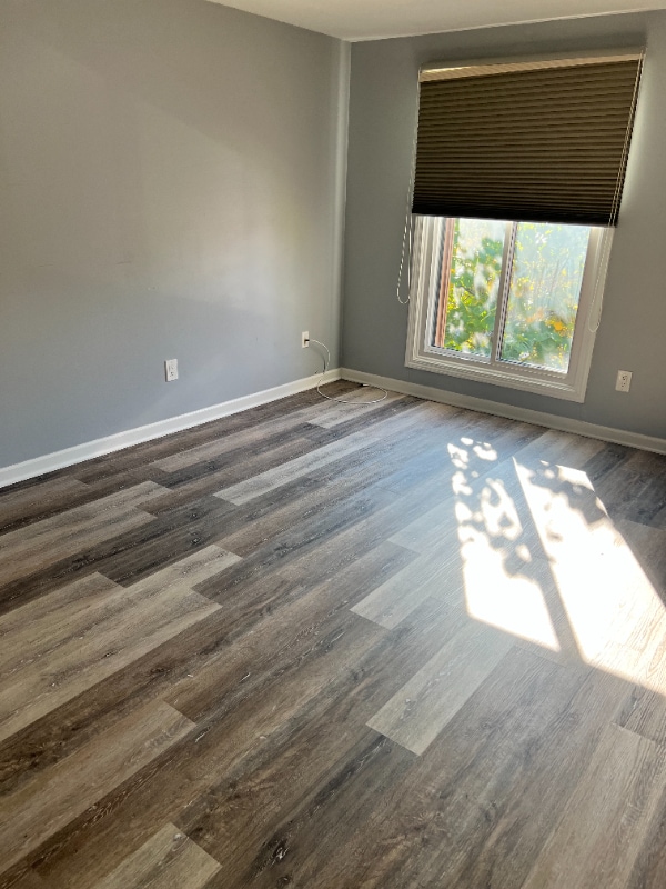 Building Photo - 40 Groton Dr