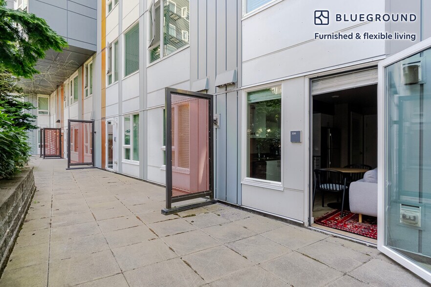 Building Photo - 2690 152nd Ave NE