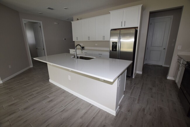 Building Photo - 8096 Cherrystone St