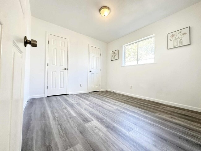 Building Photo - 10554 Alcott Dr