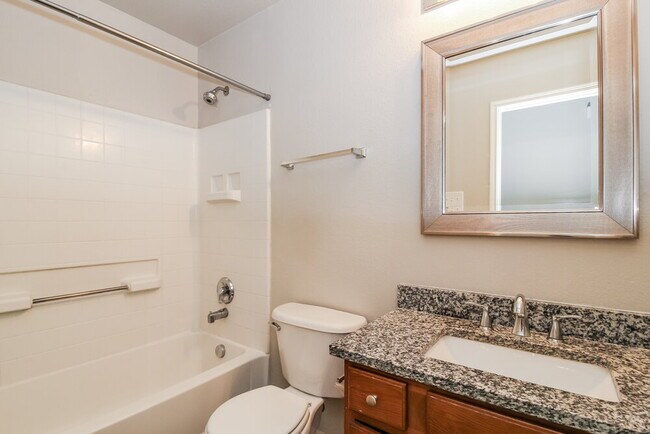 Building Photo - 1118 Partridge Dr