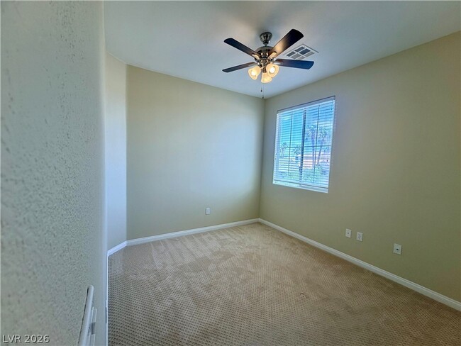 Building Photo - 7312 W Mesa Vista Ave