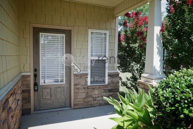 Building Photo - 5410 Mandarin Cir