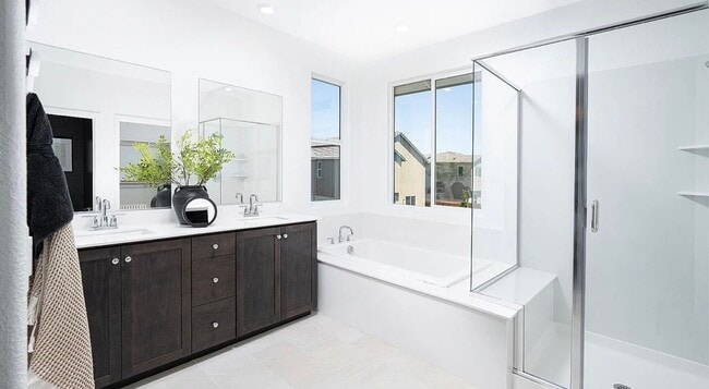 Building Photo - Charming New Home in Elk Grove, 4 bed / 3.5 bath!