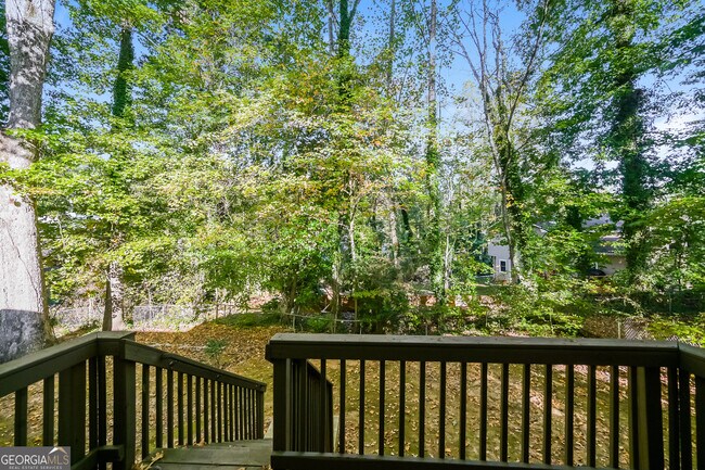 Building Photo - 491 Pennybrook Dr